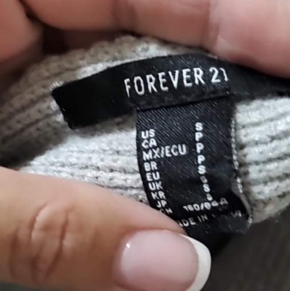 Sweater - Picture 3 of 3